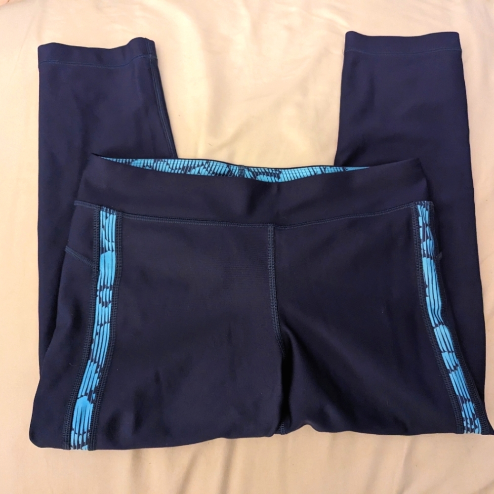 Athletic leggings